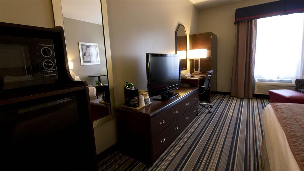 Hotel Comfort & Harrisburg-hershey North 3*